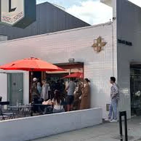 Bread and Butter cafe near Main Street Santa Monica and Venice